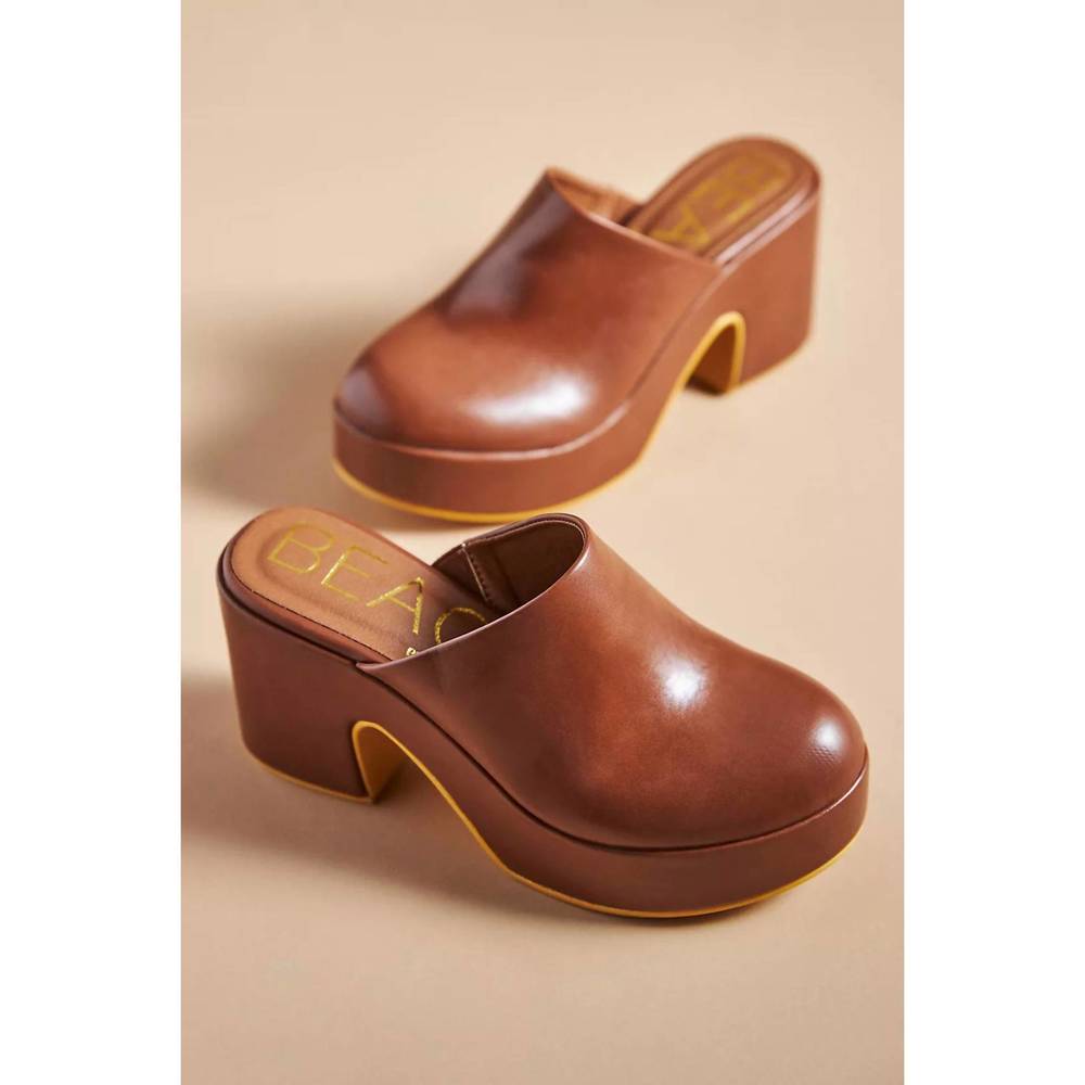 LIKE NEW- W/ Box Beach by Matisse Jayde Platform Mule - Picture 7 of 11